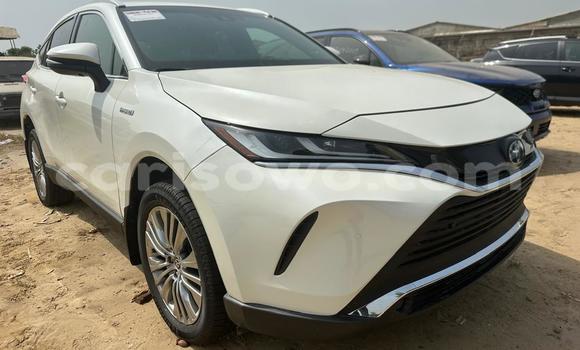 Acheter Import Voiture Toyota Venza Blanc à Abomey Calavi, Benin