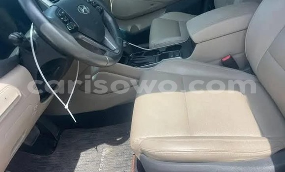 Acheter Neuf Voiture Hyundai Tucson Marron à Abomey Calavi, Benin Acheter Neuf Voiture Hyundai Tucson Marron à Abomey Calavi, Benin