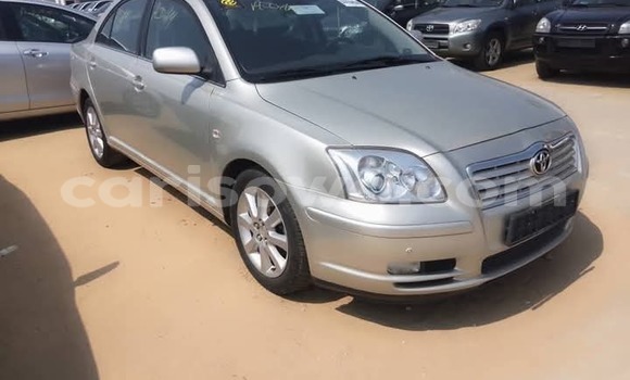 Sayi Sabo Toyota Avensis Azurfa Mota in Abomey Calavi a Benin Sayi Sabo Toyota Avensis Azurfa Mota in Abomey Calavi a Benin