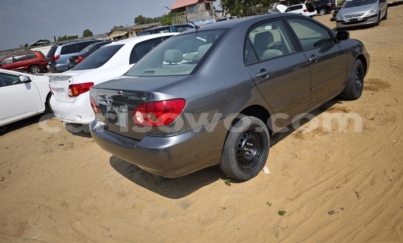 Acheter Occasion Voiture Toyota Corolla Beige à Cotonou, Benin Acheter Occasion Voiture Toyota Corolla Beige à Cotonou, Benin