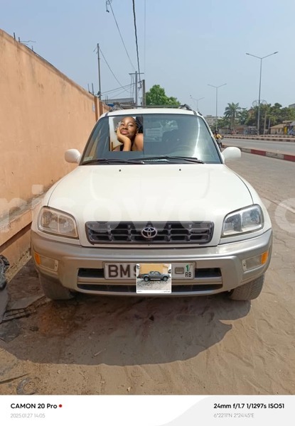 Big with watermark toyota rav4 benin cotonou 22402