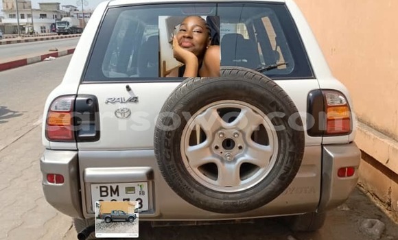 Buy Used Toyota RAV4 White Car in Cotonou in Benign Buy Used Toyota RAV4 White Car in Cotonou in Benign