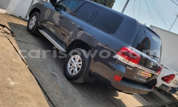 Sayi Na hannu Toyota Land Cruiser Prado Black Mota in Cotonou a Benin Sayi Na hannu Toyota Land Cruiser Prado Black Mota in Cotonou a Benin