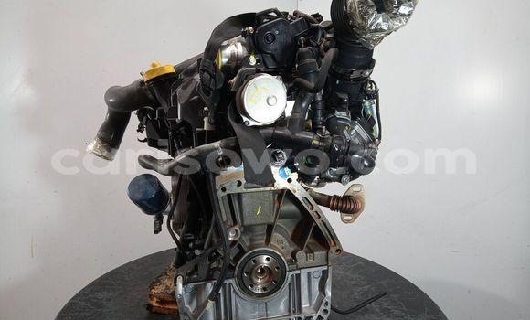 Sayi RENAULT CLIO. in Porto Novo a Benin Sayi RENAULT CLIO. in Porto Novo a Benin