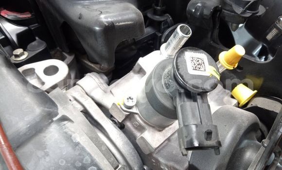 Sayi RENAULT CLIO. in Porto Novo a Benin Sayi RENAULT CLIO. in Porto Novo a Benin