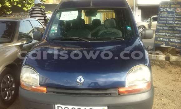 Sayi Na hannu Renault Kangoo Blue Mota in Cotonou a Benin Sayi Na hannu Renault Kangoo Blue Mota in Cotonou a Benin