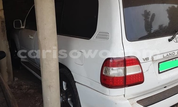 Acheter Occasion Voiture Toyota Land Cruiser Blanc à Cotonou, Benin Acheter Occasion Voiture Toyota Land Cruiser Blanc à Cotonou, Benin