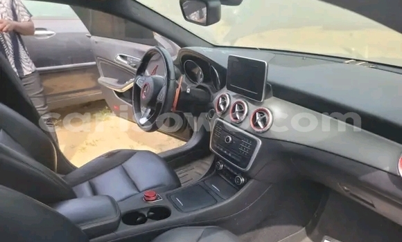 Ra Àlòkù Mercedes-Benz CLA-klasse Black Ọkọ̀ in Cotonou ni Benin Ra Àlòkù Mercedes-Benz CLA-klasse Black Ọkọ̀ in Cotonou ni Benin
