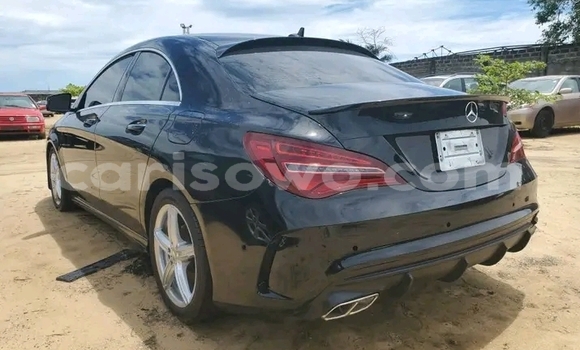 Sayi Na hannu Mercedes-Benz CLA-klasse Black Mota in Cotonou a Benin Sayi Na hannu Mercedes-Benz CLA-klasse Black Mota in Cotonou a Benin