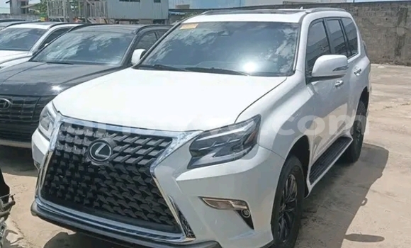Acheter Occasion Voiture Lexus GX Blanc à Cotonou, Benin Acheter Occasion Voiture Lexus GX Blanc à Cotonou, Benin