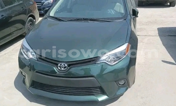 Acheter Occasion Voiture Toyota Corolla Vert à Cotonou, Benin Acheter Occasion Voiture Toyota Corolla Vert à Cotonou, Benin