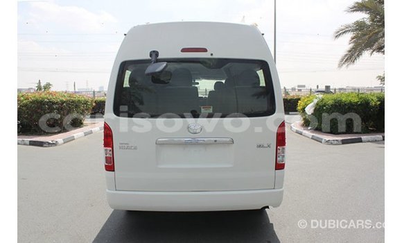 Sayi Imported Toyota Hiace White Mota in Import - Dubai a Benin Sayi Imported Toyota Hiace White Mota in Import - Dubai a Benin
