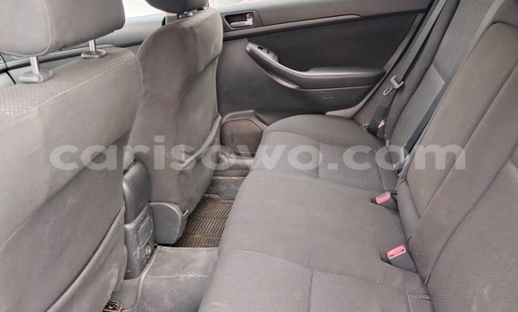 Acheter Occasion Voiture Toyota Avensis Gris à Cotonou, Benin Acheter Occasion Voiture Toyota Avensis Gris à Cotonou, Benin