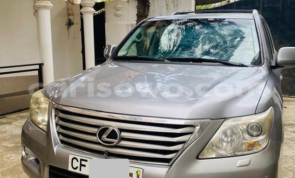 Acheter Occasion Voiture Lexus LX 570 Gris à Abomey Calavi, Benin Acheter Occasion Voiture Lexus LX 570 Gris à Abomey Calavi, Benin