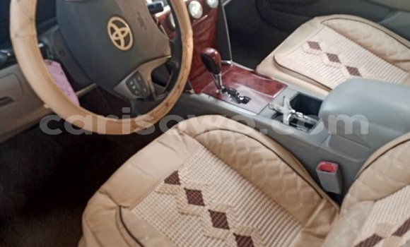 Ra Àlòkù Toyota Camry funfun Ọkọ̀ in Abomey Calavi ni Benin Ra Àlòkù Toyota Camry funfun Ọkọ̀ in Abomey Calavi ni Benin