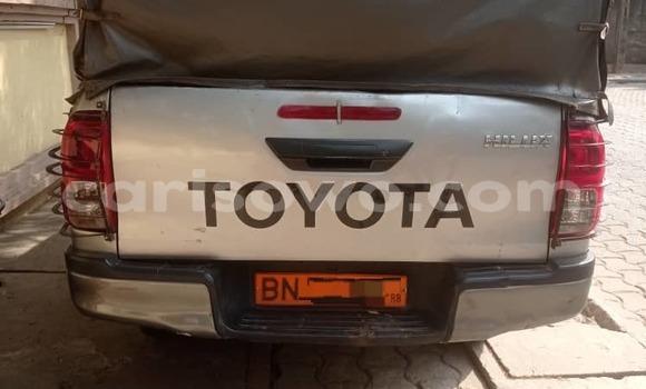Sayi Na hannu Toyota Hilux Sauran Mota in Cotonou a Benin Sayi Na hannu Toyota Hilux Sauran Mota in Cotonou a Benin