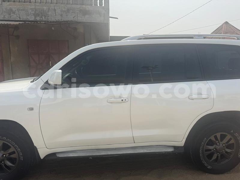 Big with watermark toyota land cruiser benin cotonou 22484