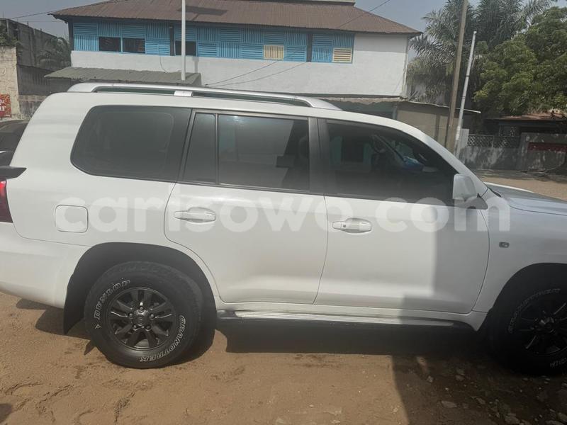 Big with watermark toyota land cruiser benin cotonou 22484