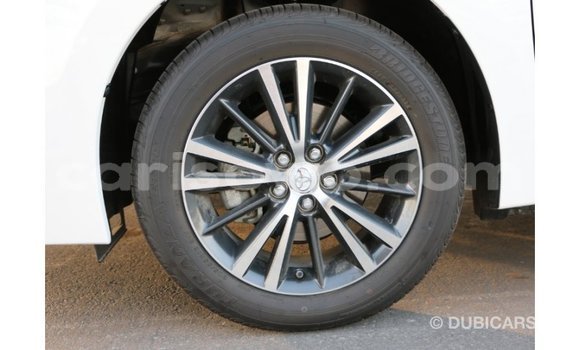 Sayi Imported Toyota Corolla White Mota in Import - Dubai a Benin Sayi Imported Toyota Corolla White Mota in Import - Dubai a Benin