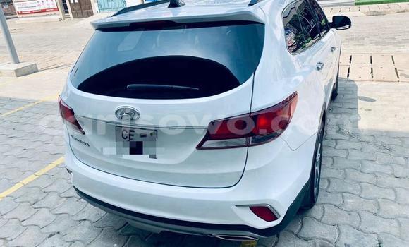 Buy Used Hyundai Santa Fe White Car in Cotonou in Benign Buy Used Hyundai Santa Fe White Car in Cotonou in Benign