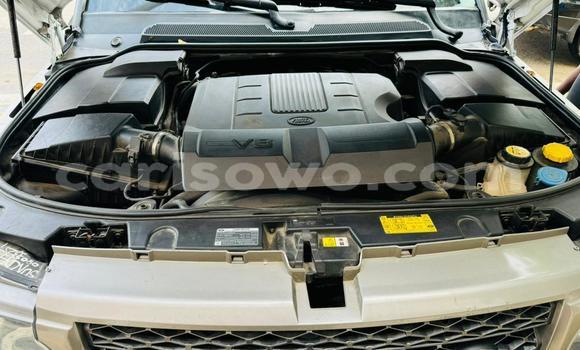 Sayi Na hannu Range Rover Range Rover White Mota in Cotonou a Benin Sayi Na hannu Range Rover Range Rover White Mota in Cotonou a Benin