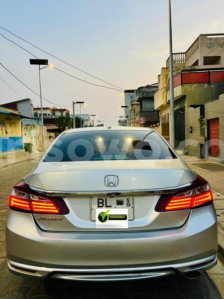 Big with watermark honda accord benin cotonou 22495