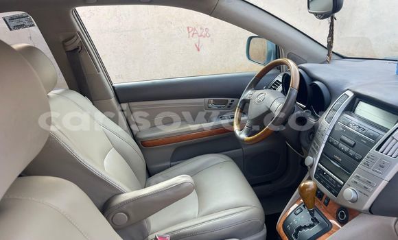 Acheter Occasion Voiture Lexus RX 330 Bleu à Cotonou, Benin Acheter Occasion Voiture Lexus RX 330 Bleu à Cotonou, Benin