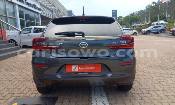 Sayi Na hannu Toyota Starlet Blue Mota in Porto Novo a Benin Sayi Na hannu Toyota Starlet Blue Mota in Porto Novo a Benin
