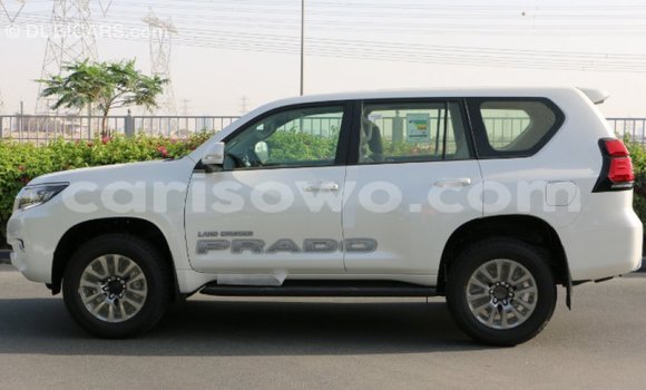 Acheter Import Voiture Toyota Prado Blanc à Import - Dubai, Benin Acheter Import Voiture Toyota Prado Blanc à Import - Dubai, Benin