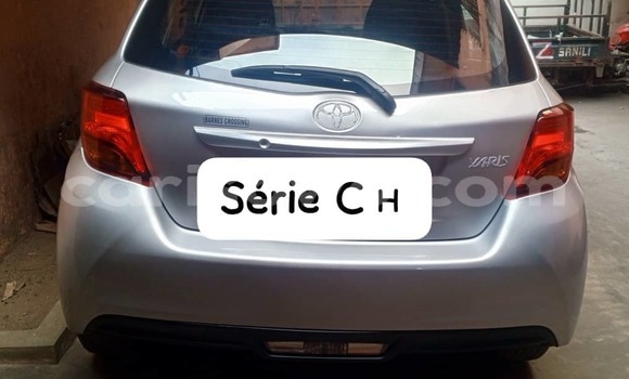 Ra Àlòkù Toyota Yaris Silver Ọkọ̀ in Cotonou ni Benin Ra Àlòkù Toyota Yaris Silver Ọkọ̀ in Cotonou ni Benin