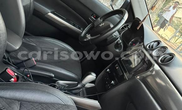 Acheter Occasion Voiture Suzuki Vitara Marron à Cotonou, Benin Acheter Occasion Voiture Suzuki Vitara Marron à Cotonou, Benin