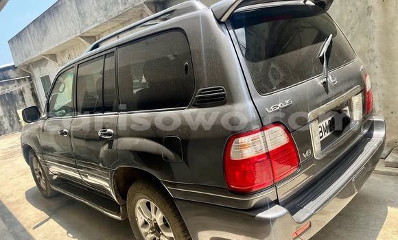 Ra Àlòkù Lexus LX 450 Silver Ọkọ̀ in Cotonou ni Benin Ra Àlòkù Lexus LX 450 Silver Ọkọ̀ in Cotonou ni Benin