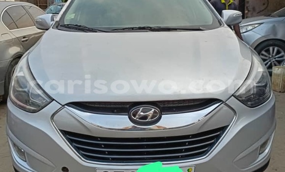 Acheter Occasion Voiture Hyundai Tucson Gris à Cotonou, Benin Acheter Occasion Voiture Hyundai Tucson Gris à Cotonou, Benin