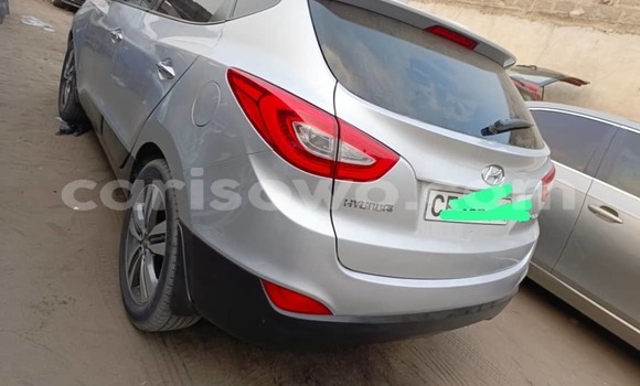 Acheter Occasion Voiture Hyundai Tucson Gris à Cotonou, Benin Acheter Occasion Voiture Hyundai Tucson Gris à Cotonou, Benin