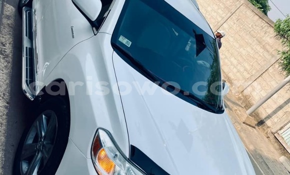 Acheter Occasion Voiture Toyota Highlander Blanc à Abomey Calavi, Benin Acheter Occasion Voiture Toyota Highlander Blanc à Abomey Calavi, Benin