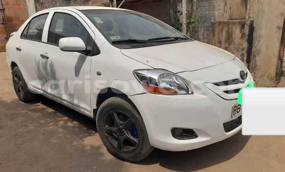 Buy Used Toyota Yaris White Car in Cotonou in Benign Buy Used Toyota Yaris White Car in Cotonou in Benign