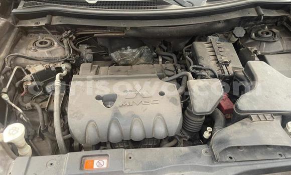 Sayi Na hannu Mitsubishi Outlander Azurfa Mota in Cotonou a Benin Sayi Na hannu Mitsubishi Outlander Azurfa Mota in Cotonou a Benin