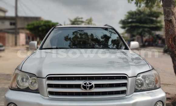 Acheter Occasion Voiture Toyota Highlander Gris à Cotonou, Benin
