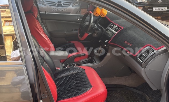 Acheter Occasion Voiture Honda Accord Gris à Porto Novo, Benin Acheter Occasion Voiture Honda Accord Gris à Porto Novo, Benin