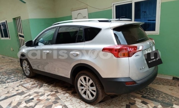 Acheter Occasion Voiture Toyota RAV4 Gris à Abomey Calavi, Benin