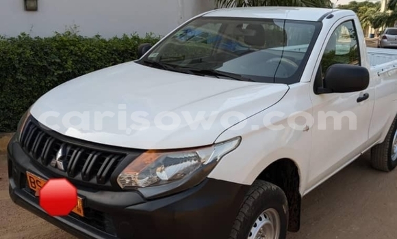 Sayi Na hannu Mitsubishi Chariot White Mota in Abomey Calavi a Benin Sayi Na hannu Mitsubishi Chariot White Mota in Abomey Calavi a Benin