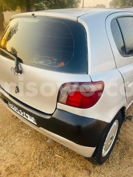 Big with watermark toyota yaris benin cotonou 22572