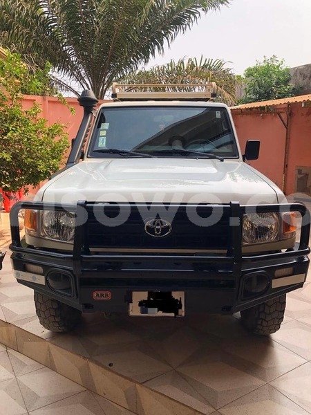 Big with watermark toyota land cruiser benin cotonou 22575