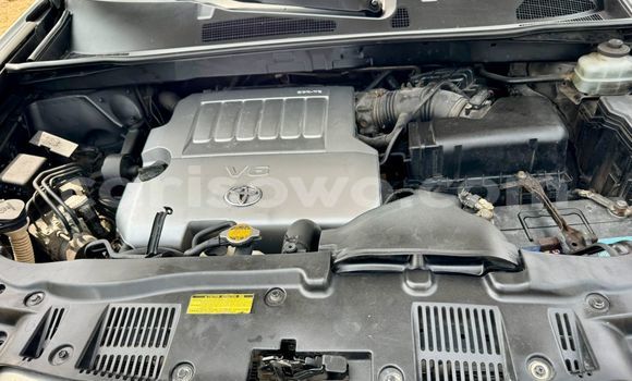 Buy Used Toyota Highlander White Car in Cotonou in Benign Buy Used Toyota Highlander White Car in Cotonou in Benign