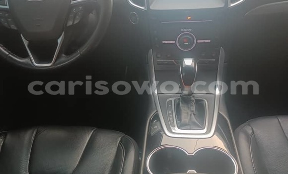 Acheter Occasion Voiture Ford Edge Noir à Cotonou, Benin Acheter Occasion Voiture Ford Edge Noir à Cotonou, Benin