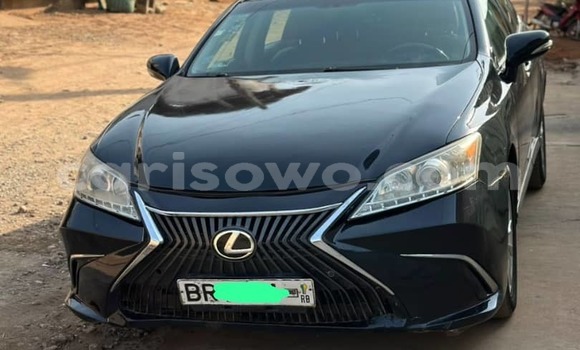 Buy Used Lexus ES Black Car in Cotonou in Benign