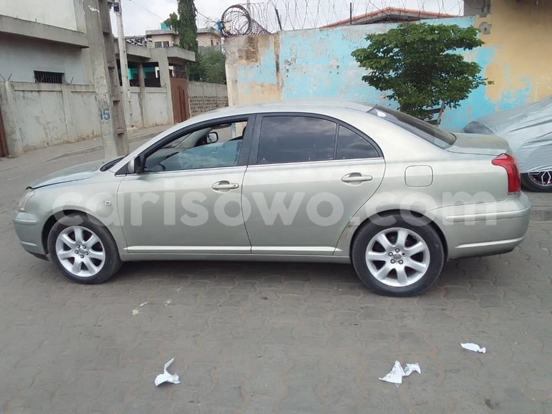 Big with watermark toyota avensis benin cotonou 22585