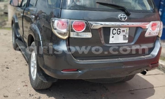Ra Àlòkù Toyota Fortuner Black Ọkọ̀ in Cotonou ni Benin