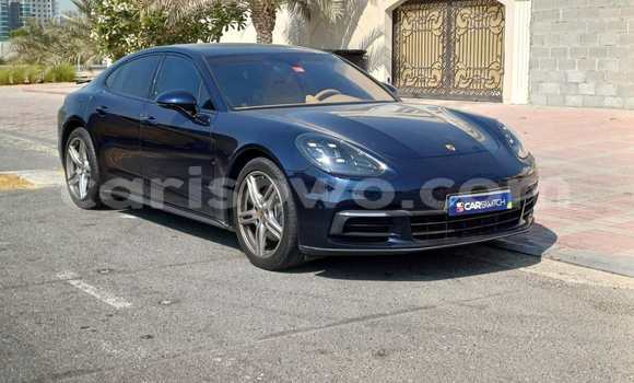 Sayi Na hannu Porsche Panamera Blue Mota in Porto Novo a Benin Sayi Na hannu Porsche Panamera Blue Mota in Porto Novo a Benin