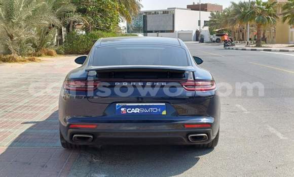 Sayi Na hannu Porsche Panamera Blue Mota in Porto Novo a Benin Sayi Na hannu Porsche Panamera Blue Mota in Porto Novo a Benin